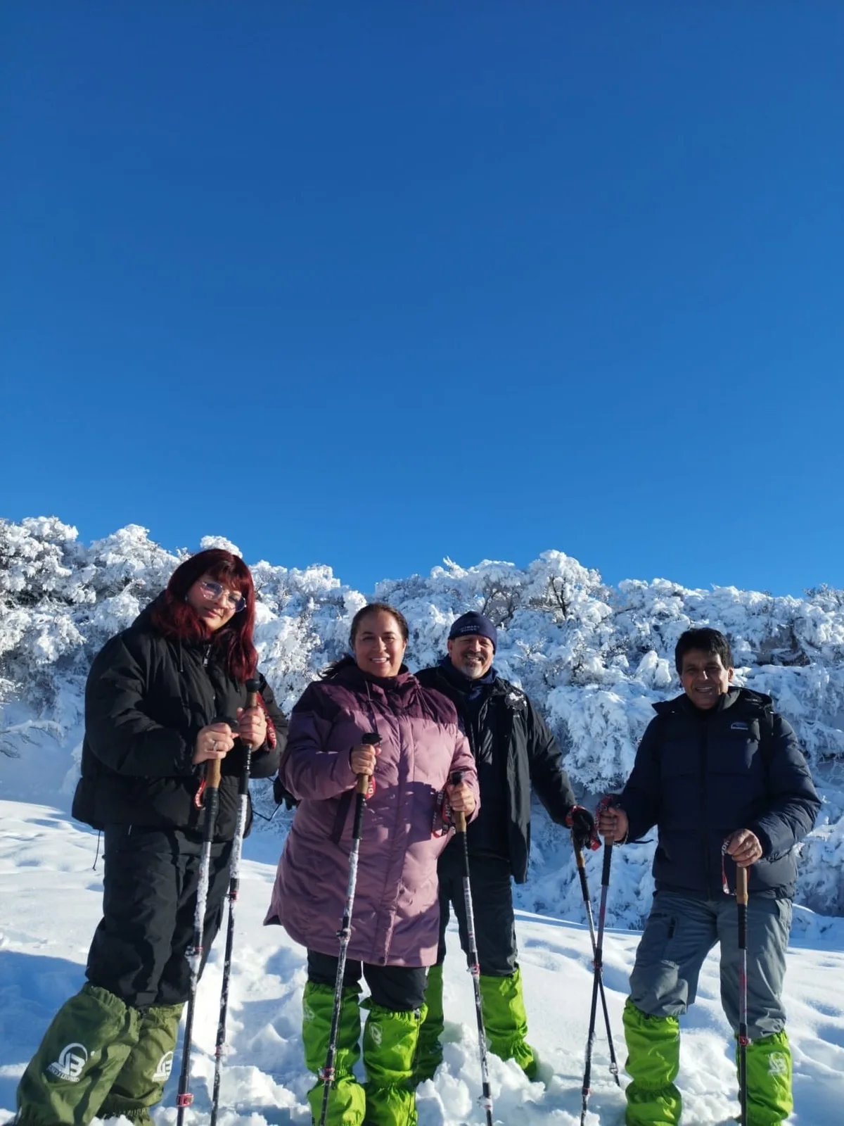 Turismo Paisaje Austral guests snow trekking on Cerro Mirador, Punta Arenas